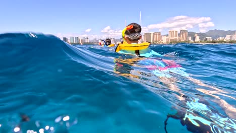 Snorkeling-Tours-In-Oahu,-Honolulu;-4K,-Offshore-POV