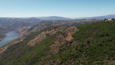 El-Impresionante-Río-Duero-Desde-El-Mirador-De-Galafura.-Vista-Aérea.