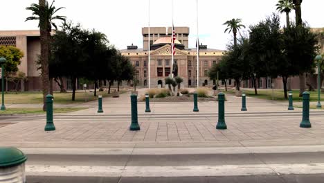 Arizona-state-capitol-building-in-Phoenix,-Arizona-with-wide-shot-tilting-up