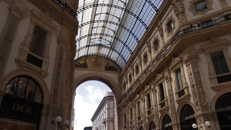 Die-Galleria-Vittorio-Emanuele-II-In-Mailand,-Italien