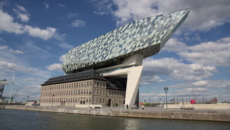 Exterior-Of-Port-Authority-Building---Port-House-In-Antwerp,-Belgium