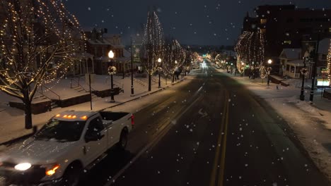 Navidad-Blanca-En-Un-Pequeño-Pueblo-De-EE.UU.