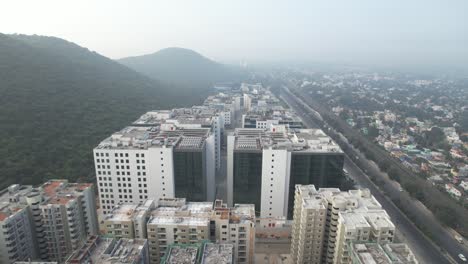 Aerial-video-of-Gateway-IT-Park-located-in-Chennai