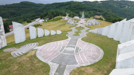 Kadinjaca-World-War-II-Memorial,-Drone-Aerial-View,-Monument-on-Hill-Near-Uzice,-Serbia,-Battle-Between-Yugoslavian-Partisans-and-Nazi-Germany-Army