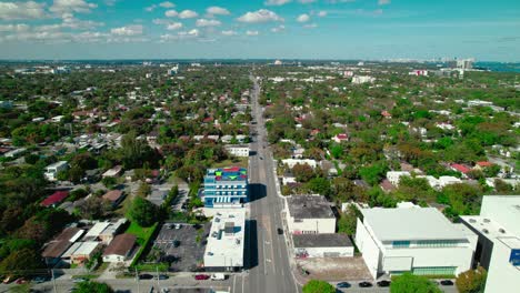 Ruhiges-Vorstadtleben-In-Nord-Miami:-Eine-Ruhige-Luftperspektive
