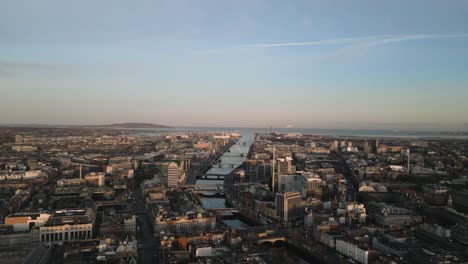 4K-Luftaufnahmen-Der-Stadt-Dublin-–-Irland