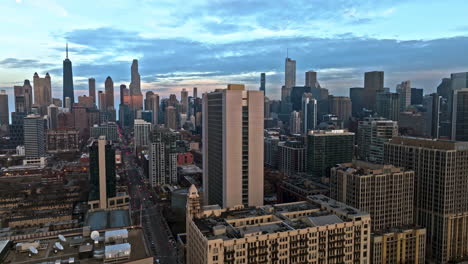 Aerial-view-around-the-Montgomery-building,-sunny,-spring-evening-in-Chicago