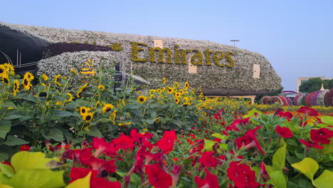 Miracle-Garden-Dubai,-Emirates-Boeing-Cargo-Airplane-Covered-in-Flowers