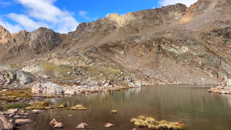 Kite-Lake-reflection-hike-trail-Mount-Lincoln-loop-Kite-Lake-Trail-hiking-14er-Rocky-Mountain-Colorado-Bross-Cameron-Democrat-Grays-Torreys-Quandary-mountaineering-peaks-morning-sunny-pan-left