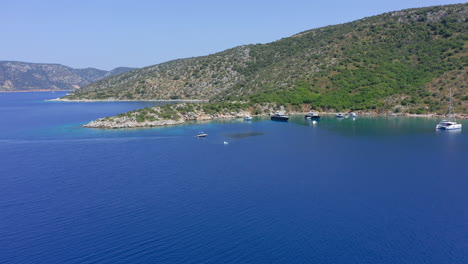 Aerial-panoramic-view-of-Alonnisos-shipwreck-in-Peristera-island,-Greece-during-summer