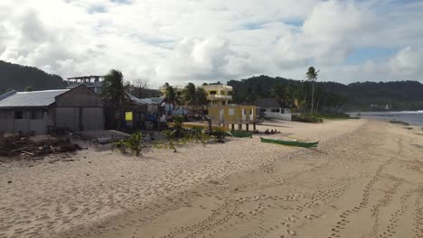 Strandlandschaft-Mit-Palmen-An-Einem-Sonnigen-Tag-Auf-Den-Philippinen