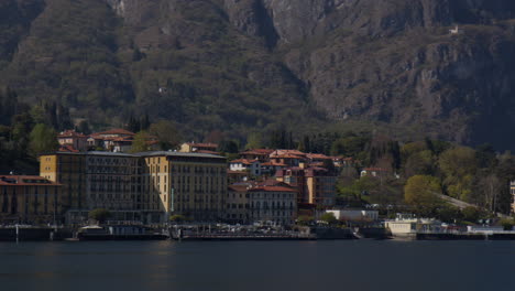 Lakefront-Historic-Buildings-In-Bellagio,-Lake-Como,-Italy