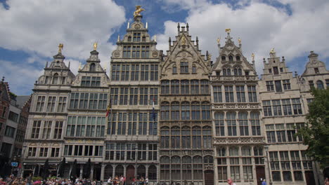 Casas-Gremiales-En-Grote-Markt,-Plaza-Central-De-Amberes,-Bélgica