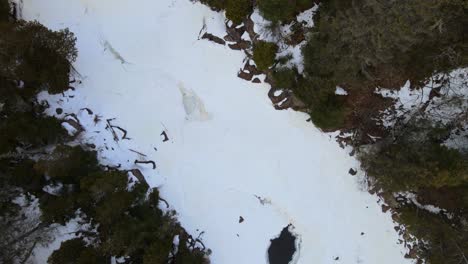 Aeria-View-Gooseberry-Durante-El-Invierno-Es-Simplemente-Impresionante,-Minnesota