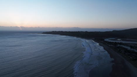 Drone-shot-at-dusk-of-Stinson-beach-in-California-in-January
