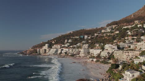 Alojamiento-De-Vacaciones-De-Lujo-En-Las-Famosas-Playas-De-Clifton-En-Ciudad-Del-Cabo,-Sudáfrica