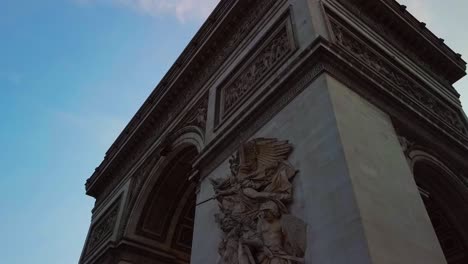 three-hundred-and-sixty-degree-hyperlapse-panning-shot-of-the-Arc-de-Triomphe