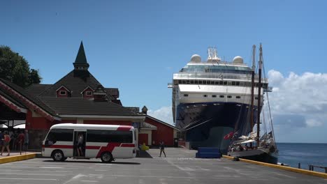 Terminal-De-Cruceros-De-Kingstown-En-San-Vicente-Y-Las-Granadinas