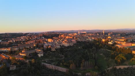 Panoramic-aeria-view-of-Sienna-city-from-the-Tuscany-region