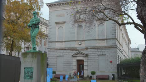 Tilt-shot-of-the-entrance-to-the-National-Museum-of-Ireland---Natural-History-in-Dublin,-Ireland