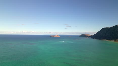 Vista-Lejana-Del-Santuario-De-Aves-Marinas-De-La-Isla-Manana-En-Waimanalo,-Hawaii