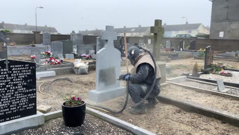 sandblasting-headstone-grave-marker-in-cemetery