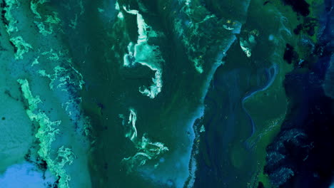 Ozeanwasser-Abstrakte-Textur-Mit-Seeschaum-Grün-Weiß-Mit-Funkelt-In-Blau