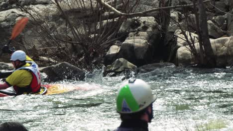 White-Water-Kayaker-racer