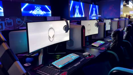 E-Sport-Alienware-Gaming-Stationen-Bei-Odyssey-VR