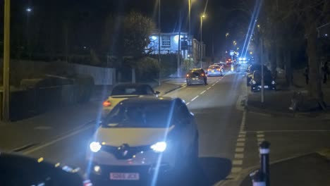 Timelapse-Nocturno-De-La-Bulliciosa-Carretera-De-Southampton