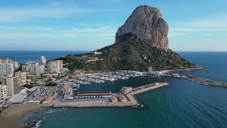 Calpe-Rock-and-Popular-Holiday-Destination-at-Costa-Blanca,-Spain---Aerial-4k