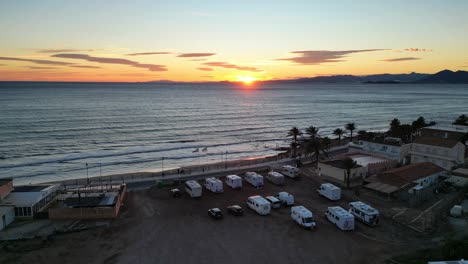 Wohnmobilpark-Und-Strand-In-La-Azohia,-Murcia,-Costa-Calida,-Spanien---Luftaufnahme-4k