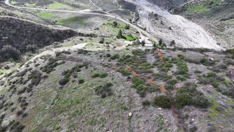 Carretera-38-De-California-Que-Conduce-A-Forest-Falls-Y-La-Cordillera-De-San-Gorgonio-En-El-Bosque-Nacional-De-San-Bernardino-60-Fps