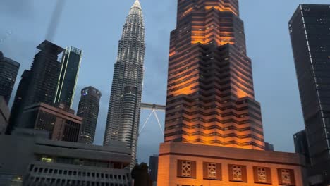 Kuala-Lumpur,-Malaysia,-Stadt,-Hohe-Gebäude,-Aussicht,-Petronas-Twin-Towers,-Wahrzeichen