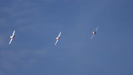 Formation-of-3-Jet-Trainer-Aircraft,-Snowbirds-Demo-Team-at-Airshow