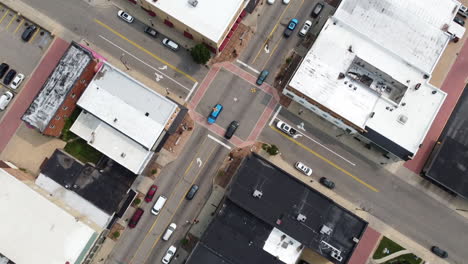 Fremont-Michigan-Drone-Imágenes-Aéreas-Del-Centro-De-Los-Edificios-Paisaje-Urbano