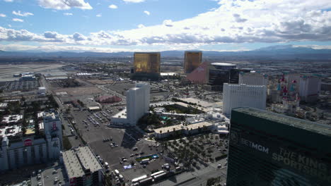 Las-Vegas,-NV,-USA,-Luftaufnahme-Des-Ehemaligen-Tropicana-Hotel-Resorts-Vor-Dem-Abriss-Und-Dem-Bau-Des-Baseballstadions,-Drohnenaufnahme
