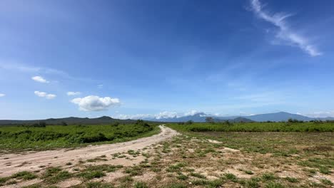 Zeitraffer-Himmel-Und-Wolken-Im-Tansania-Nationalpark