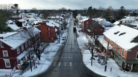 Aerial-flyover-of-small-town-America