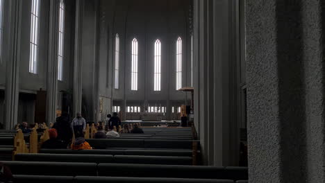 Interior-of-Hallgrímskirkja-Church,-Reykjavík,-Iceland