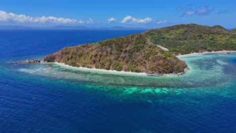 Drohnenaufnahmen-Einer-Entfernten-Tropischen-Insel-In-Der-Nähe-Von-Palawan-Auf-Den-Philippinen