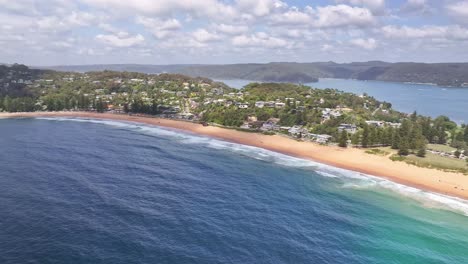 Aerial-turnaround-from-Palm-Beach-to-North-Palm-Beach-in-Sydney-NSW-Australia