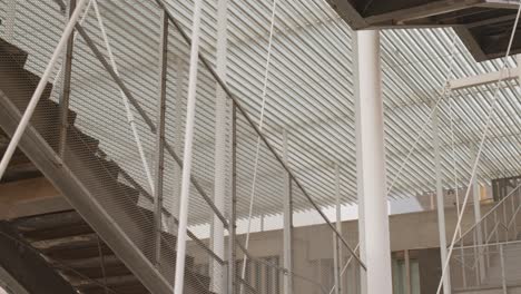 Theatre-squarebuilding-Antwerp-staircase-with-pillars-in-Belgium-orbit-around-staircase