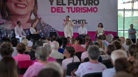 Mexican-female-presidential-candidate-Xochitl-Galvez-giving-a-speech-to-supporters-at-a-rally-talking-about-education