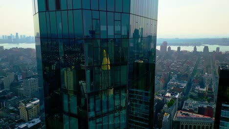 Circling-around-the-modern-Whitman-building-in-Flatiron-district-in-New-York-City