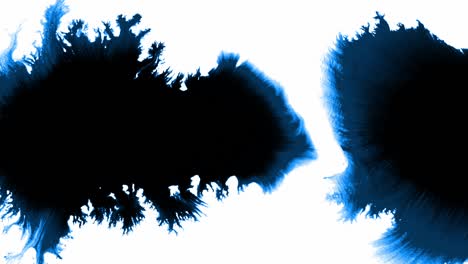 Spritzer-Und-Flecken-Blauer-Kobalttinte,-Die-Sich-Auf-Weißem-Hintergrund-Ausbreiten