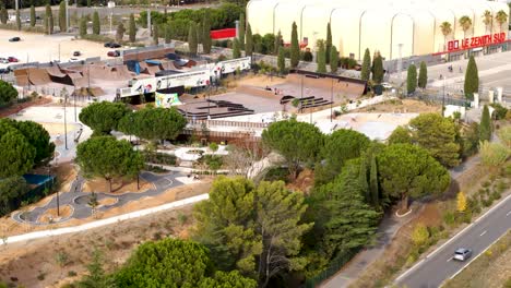 Luftaufnahme-über-Dem-Skatepark-In-Montpellier,-Frankreich