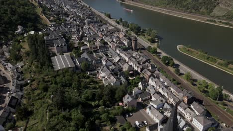 Oberwesel-Ist-Eine-Stadt-In-Deutschland,-Die-Zum-UNESCO-Weltkulturerbe-Erklärt-Wurde