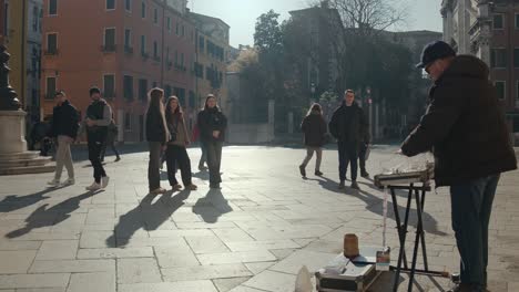 Actuación-Callejera-De-Xilófono-De-Cristal-En-Venecia.