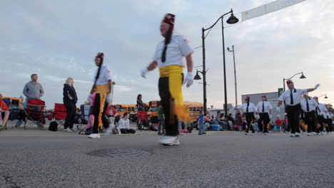 Shriners-march-in-the-annual-Belleville-Shriners'-Parade-in-Belleville,-Illinois